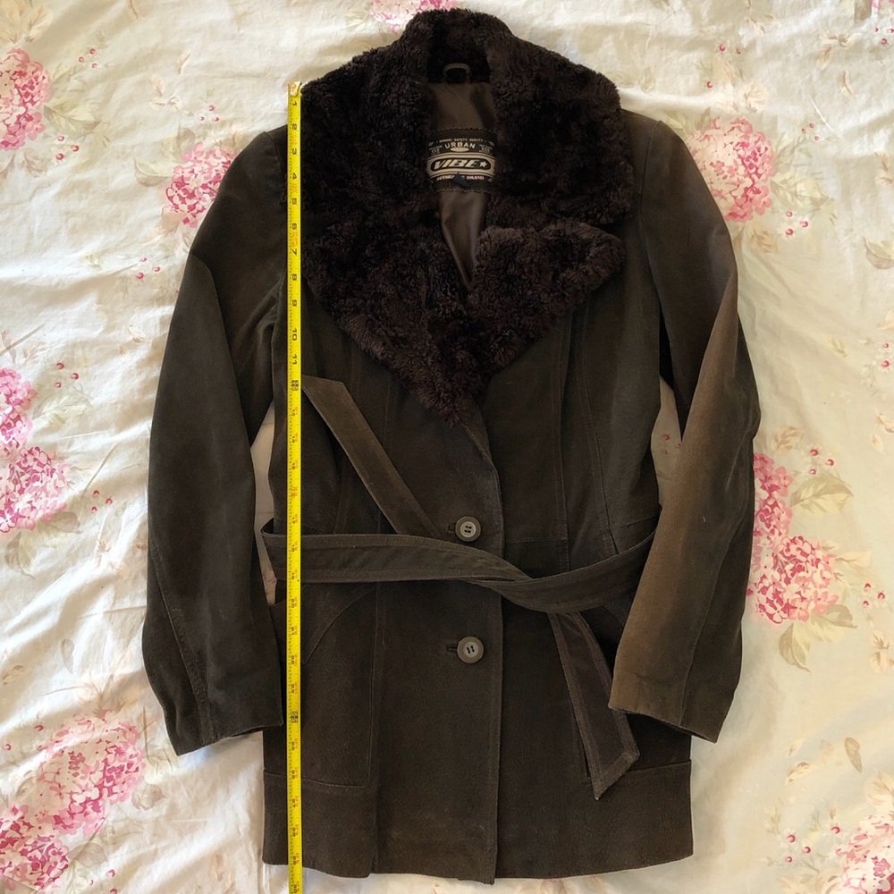 VINTAGE LEATHER JACKET